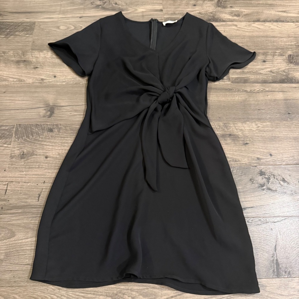 Everly Black Front Knot Tie Mini Dress Short Sleeve V-Neck DR8861 Small